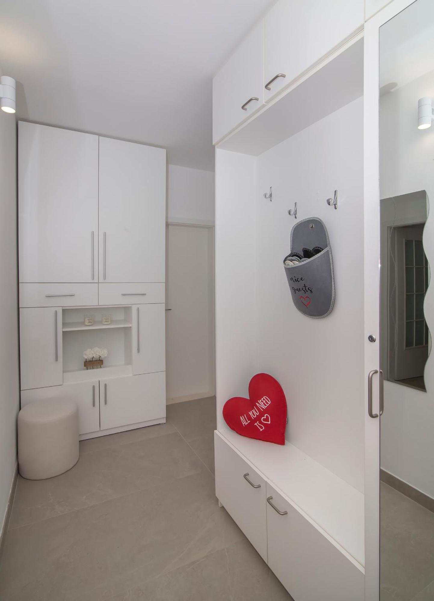 Mirror Apartment دوبروفينك المظهر الخارجي الصورة
