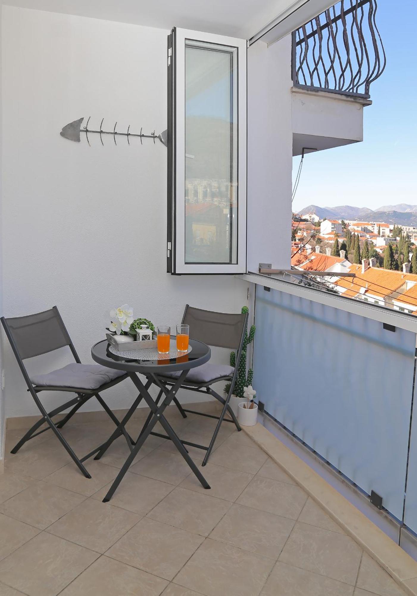 Mirror Apartment دوبروفينك المظهر الخارجي الصورة