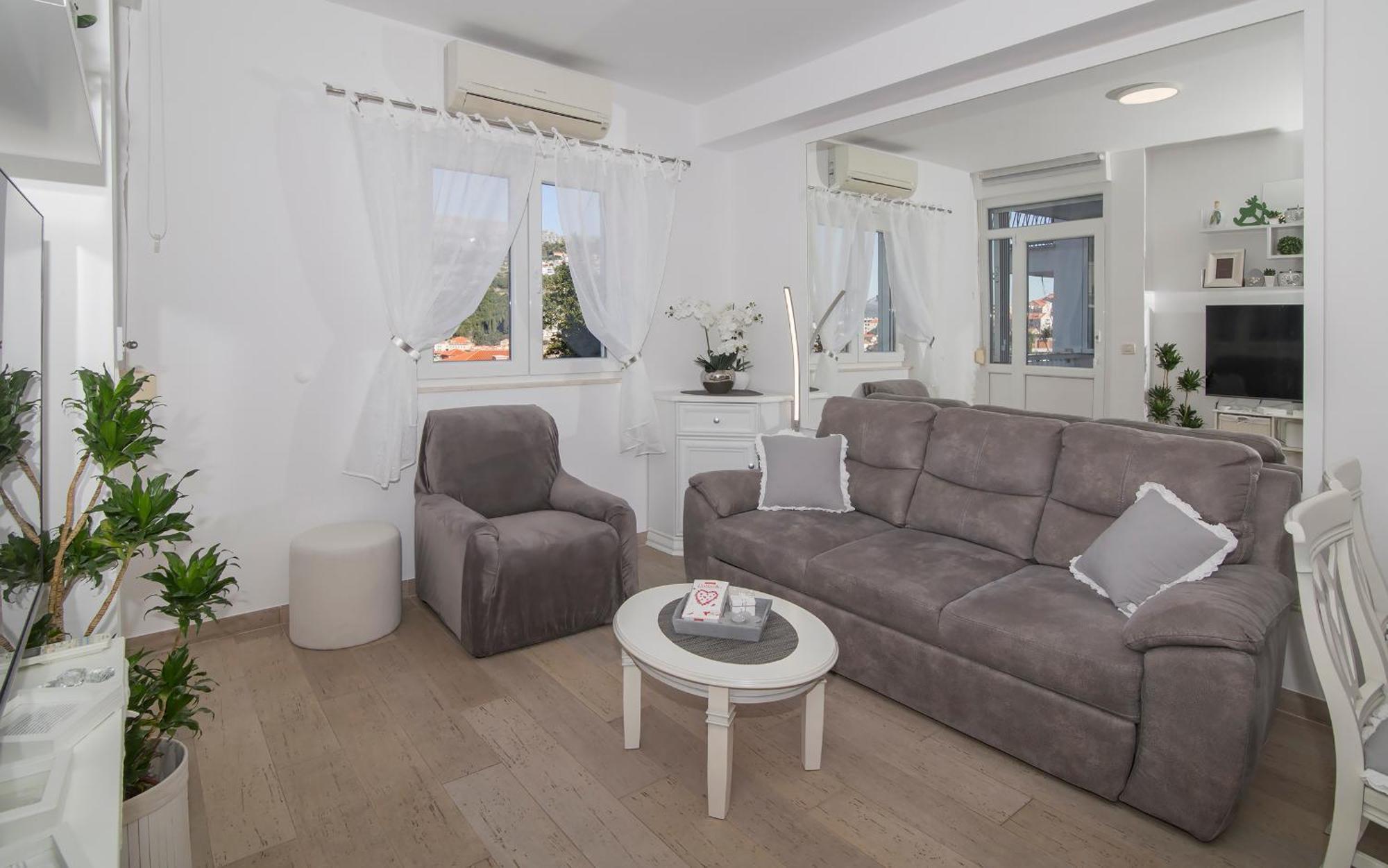 Mirror Apartment دوبروفينك المظهر الخارجي الصورة